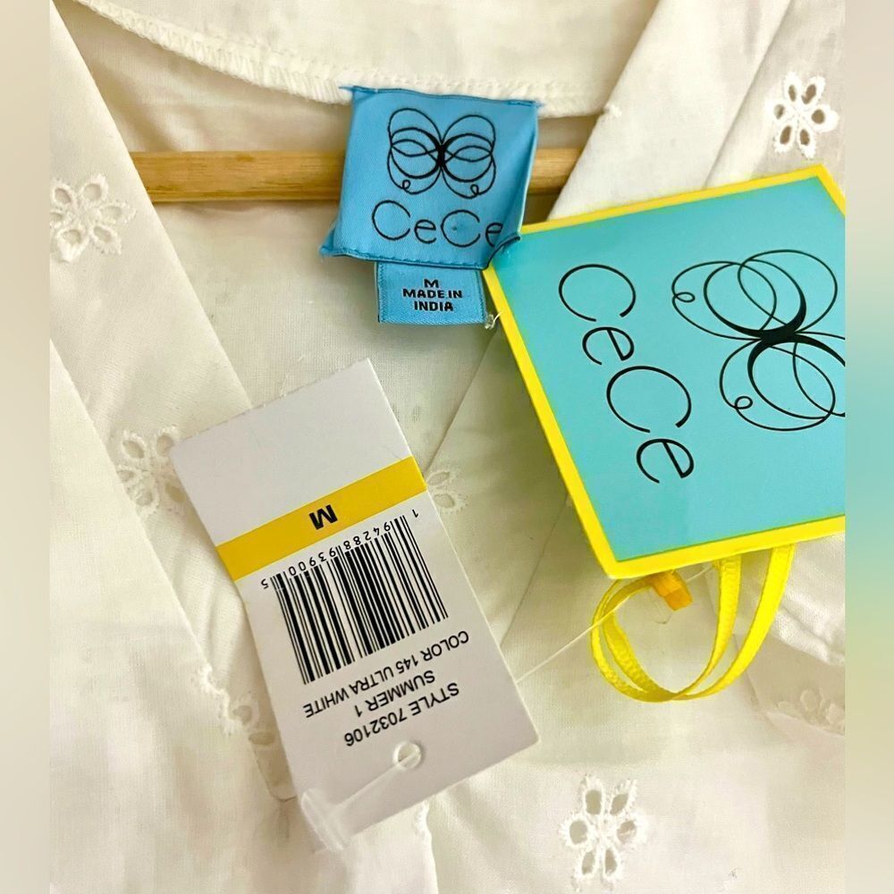 NWT white CeCe eyelet Top- medium - Picture 4 of 4